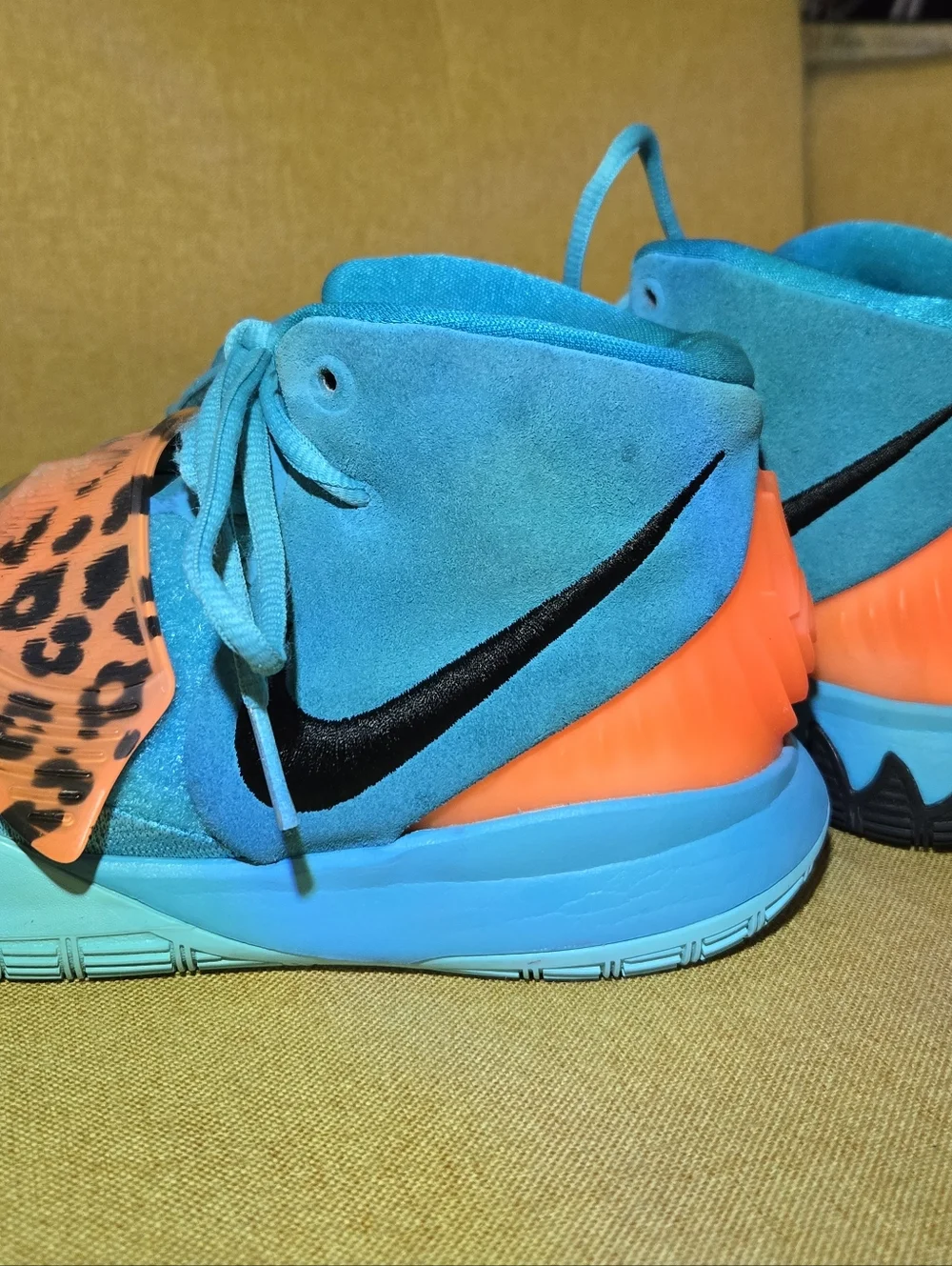 Nike Kyrie 6 Animal Print Basketball Shoes Women’s 8 (Youth 6.5Y)
